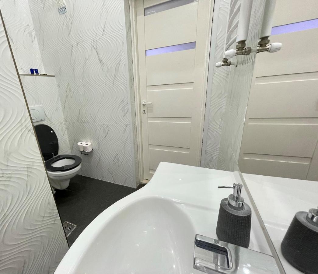 Deluxe Sapphire Residency - 4 Bedrooms Budapest Exterior photo